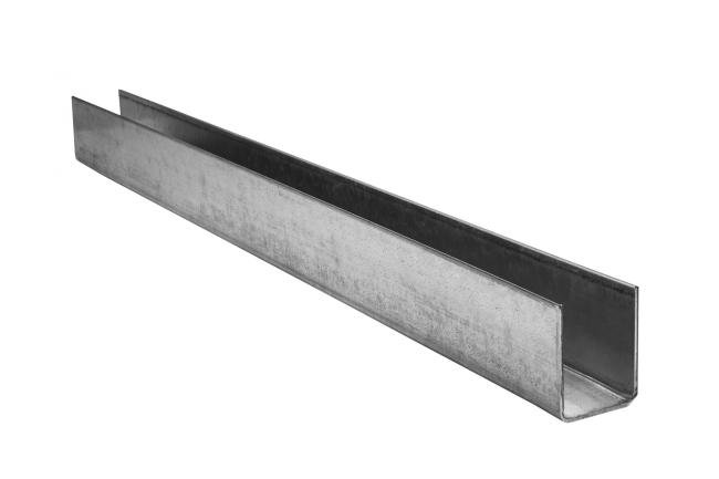 Rail profilé en « U » pour portail coulissant, profilé supérieur, l. 38 mm x h. 38 mm x l. 6 m 
