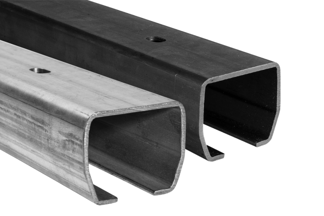 Rail de guidage galvanisé en profilé « C » pour portail coulissant, poids max. 325 kg - longueur 3 m 
